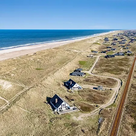 Luzy - 75m From The Sea By Interhome *