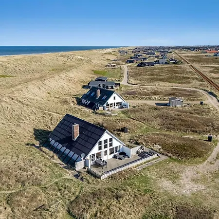 Luzy - 75m From The Sea By Interhome Feriehus Harboør