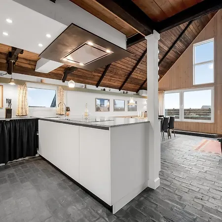 Luzy - 75m From The Sea By Interhome Feriehus