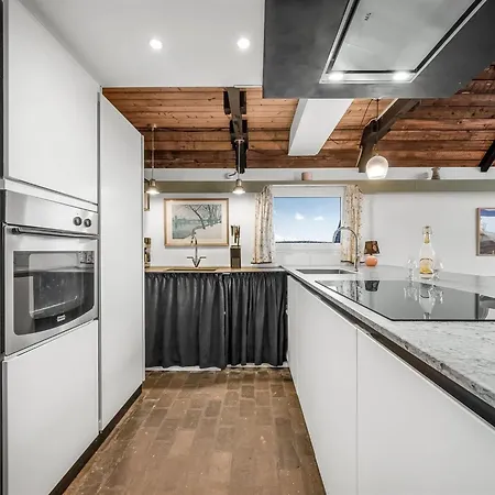 Luzy - 75m From The Sea By Interhome * Harboør