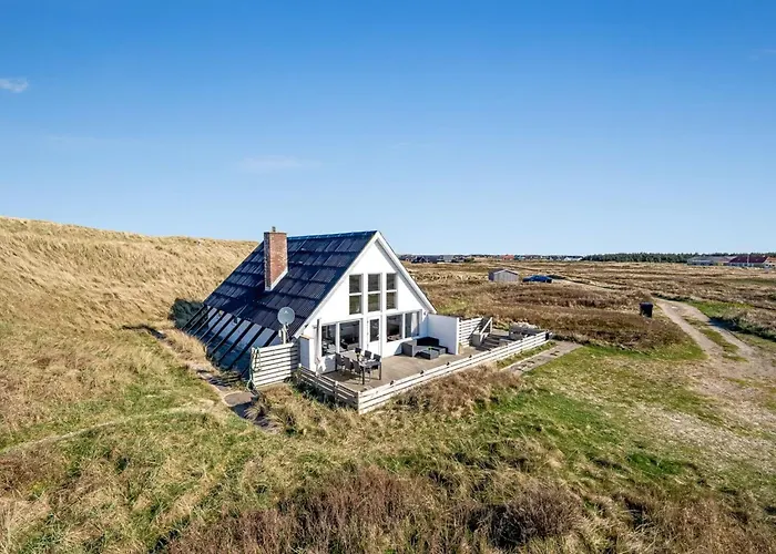 Luzy - 75m From The Sea By Interhome *